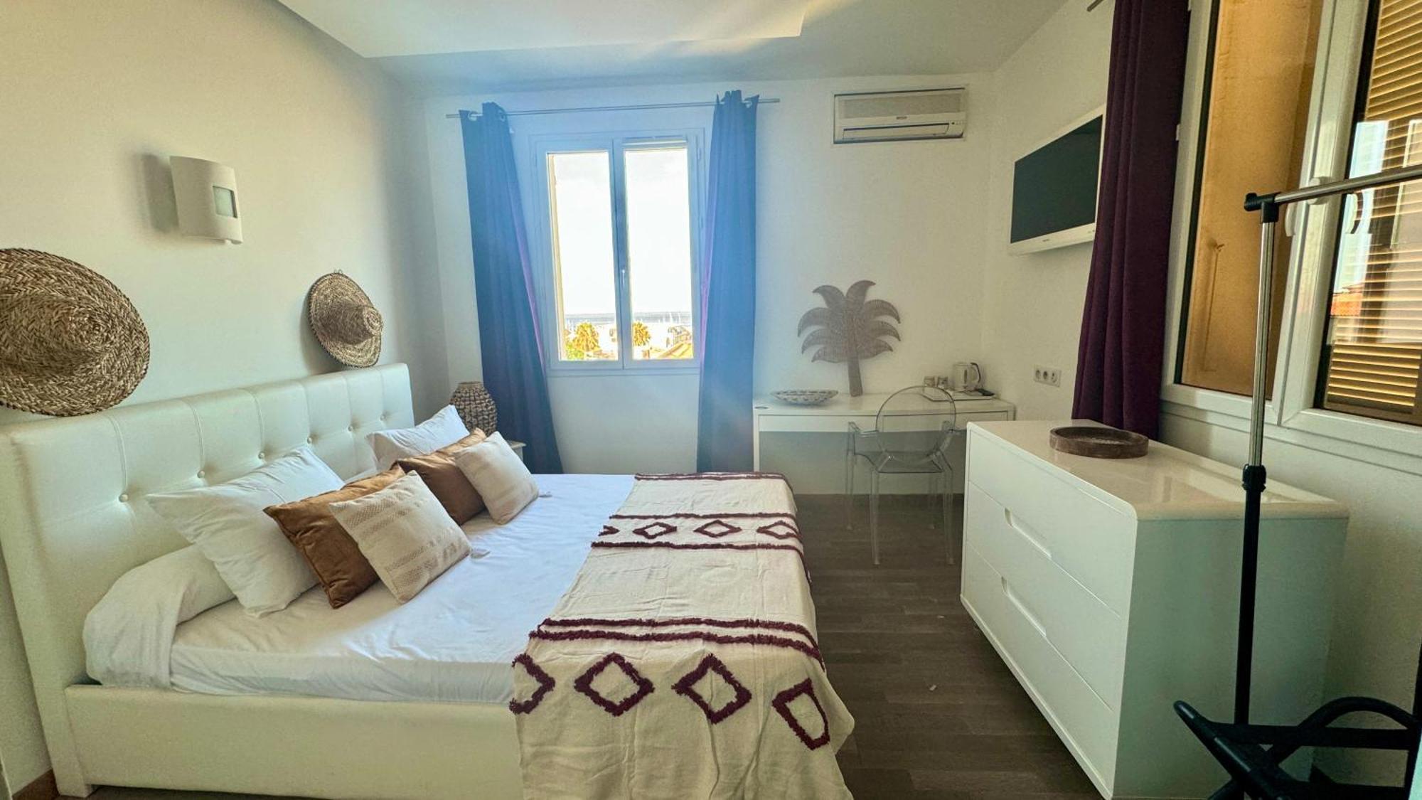 Hotel Les 3 Terrasses Sari-Solenzara Luaran gambar